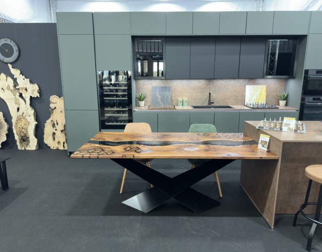 Table rivière design
